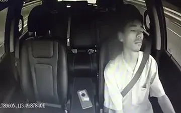 از خواب پریدن راننده هنگام تصادف + فیلم