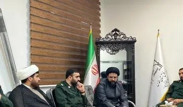 گزارش تصویری | نشست مشترک فرمانده سپاه و رئیس اوقاف شهرستان قدس در امامزاده حضرتین
