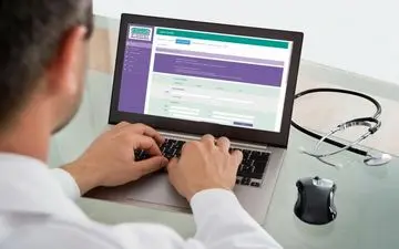 سوالات خود درباره نسخه‌نویسی الکترونیک را از ۱۶۶۶ بپرسید