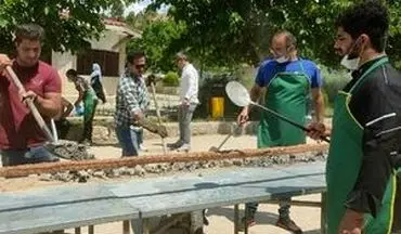 پخت کباب ۱۱۰ متری برای نیازمندان در روز عید غدیر + فیلم