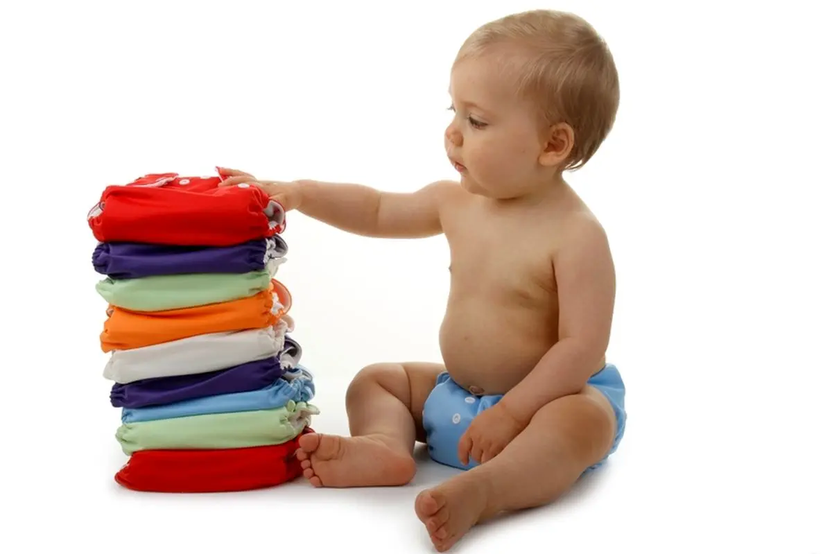 چگونه یک پوشک مناسب برای نوزاد انتخاب کنیم؟ 