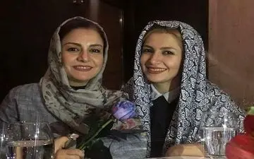 عکس خواهرانه مریلا و ملیکا زارعی