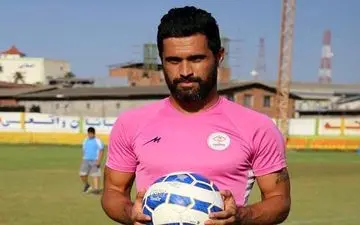 باقاتل استقلال و پرسپولیس آشنا شوید!