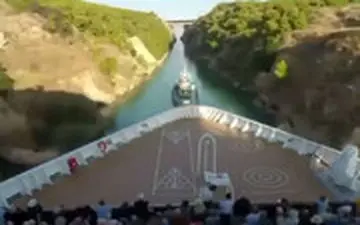 رکوردشکنی کشتی تفریحی با عبور از کانال کورینث