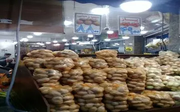  قیمت سیب زمینی در بازار به مرز ۱۰ هزار تومان رسید