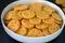 طرز تهیه کراکر بیسکویتی خانگی / میان‌وعده‌ای عالی برای پذیرایی