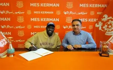 بازیکن جدید مس کرمان از استرالیا آمد

