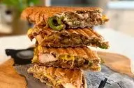 طرز تهیه  پنینی مرغ | بچه ها عاشق این غذا هستن!