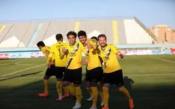 

حرف‌های جالب اسماعیلی‌فر درباره رد پیشنهاد پرسپولیس
