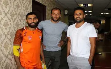 پیرترین مدافع میانی تاریخ پرسپولیسی ها هستند!