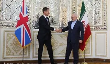 وقتی جرمی هانت دیر سر قرار حاضر می‌شود!+فیلم