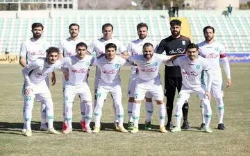 اختصاصی؛شعارهای عجیب هواداران خیبر به سرمربی/تغییر راه حل موفقیت نیست! 