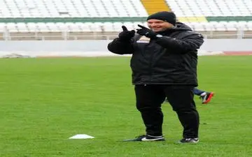 خداحافظی ساغلام با تراکتوری‌ها/ خوشحالم پرچم تیم را در سخت ترین دوره تاریخ به دست گرفتم
