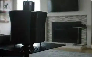 ربات پرنده‌ای که از خانه شما نگهبانی می‌کند +فیلم