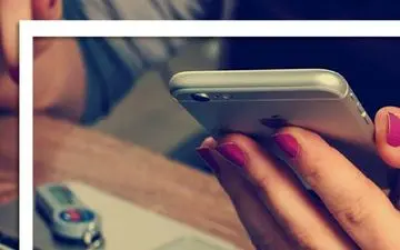 ارتباط بین وابستگی به چت‌بات و افسردگی