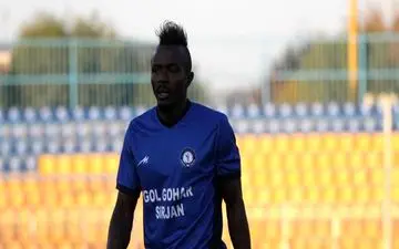 منشا:من عذرخواهی کردم و الان خیلی ناراحت هستم!