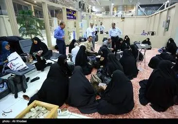  بدرقه حجاج ایرانی به حج تمتع در اصفهان + تصاویر