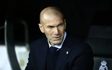 صدای پای زیدان در پاریس شنیده می‌شود