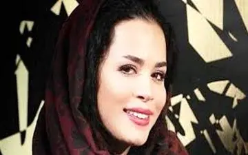 ملیکا شریفی نیا در مراسم افتتاحیه یک رستوران