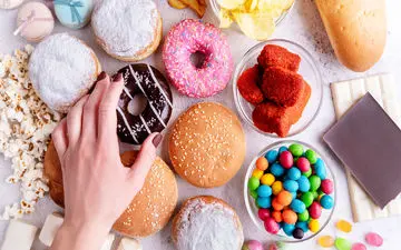 دردها و مشکلاتی که می‌گوید در مصرف قند زیاده‌روی کرده‌اید