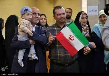 انتخابات ریاست‌جمهوری در تبریز و خرم آباد به روایت تصویر
