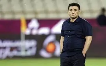 فداکاری عجیب قلعه نویی به خاطر هواداران استقلال ؛ عقب نشینی از امین قاسمی‌نژاد