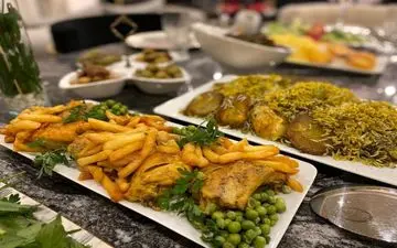 عطر و طعمی به یاد ماندنی: رازهای پخت باقالی پلو با مرغ