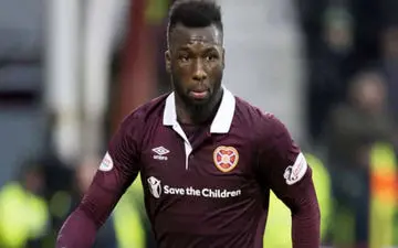 بمب استقلال و حاشیۀ عجیبی که نیامده برایش ایجاد شد + عکس