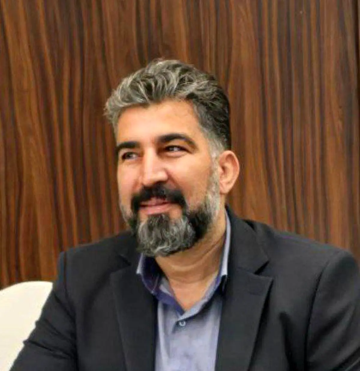 آغاز عملیات حذف پاجوش و تنه جوش درختان کرمانشاه