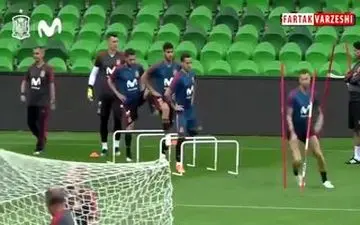 نگاهی متفاوت به تمرین تیم ملی اسپانیا 