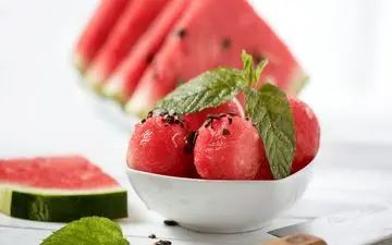 دسر خوشرنگ و خوش طعم| بستنی هندوانه فوق العاده س!!