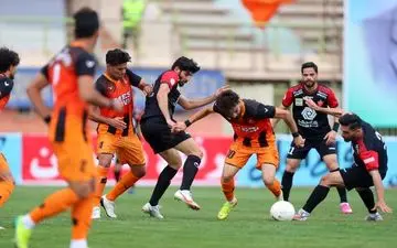 تغییر ساعت بازی پرسپولیس با نفت مسجد سلیمان 
