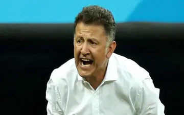 سرمربی مکزیک از سمت خود کناره گیری کرد