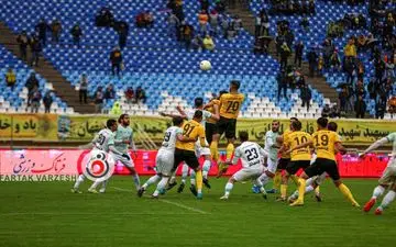 اختصاصی/ جدال پرهیجان سپاهان و ذوب آهن از لنز دوربین فرتاک ورزشی 