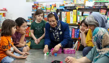 «خانه‌ی کوچک من»؛ بازخوانی زندگی زنی که کلماتش بازی می‌سازند