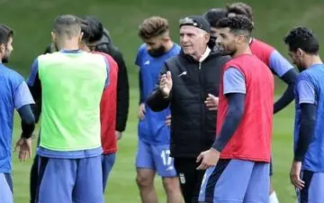 روش جنگیدن کارلوس عوض شد
