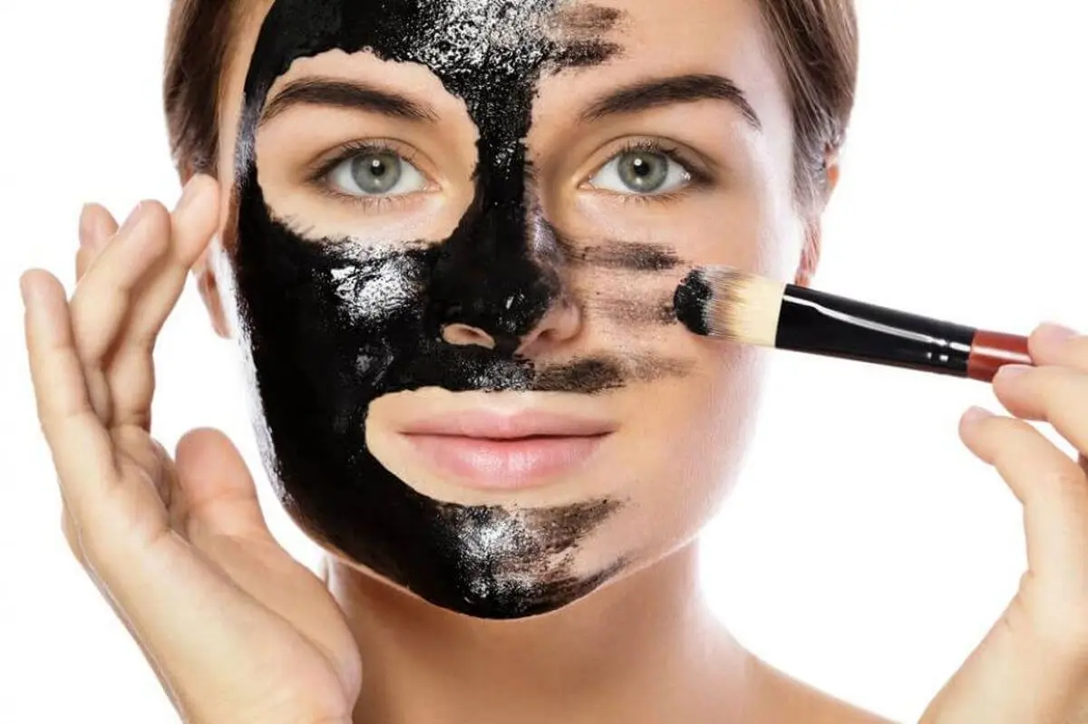 ماسک صورت برای جوش و لک؛ راهکاری طبیعی برای پوستی صاف و شفاف