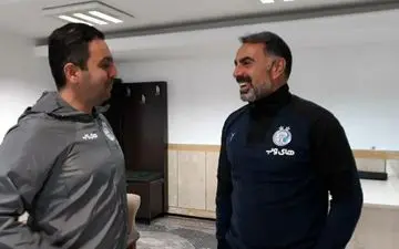 مربی جدید استقلال در تمرین امروز حاضر شد
