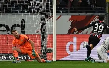 برتری قاطعانه اینتراخت فرانکفورت مقابل بایرلورکوزن