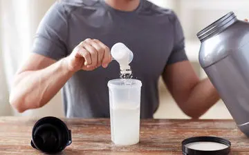 زمان‌بندی مصرف پروتئین و تأثیر آن بر عضله‌سازی