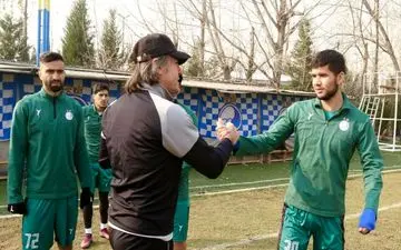 ستاره استقلال تلفنش را جواب نمی‌دهد! ؛ این بازیکن کجاست ؟ 