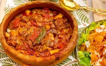 طرز تهیه خوراک گوشت ترکیه‌ای؛ غذای مجلسی با طعمی بی‌نظیر