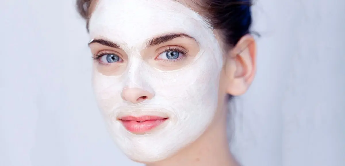 6 اشتباه در استفاده از ماسک‌های خانگی که به پوست شما آسیب می‌رساند