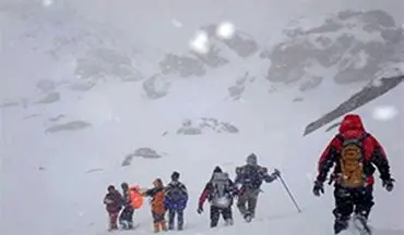 کوهنوردان مشهدی جان باخته در اشترانکوه تشییع شدند + فیلم