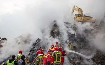 پرداخت مستمری بازنشستگی به بازماندگان شهدای پلاسکو /جزییات بیمه بیکاری برای کسبه