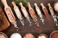 خطرهای پنهان نمک دریا/ وقتی طبیعی بودن به قیمت سلامتی تمام می‌شود