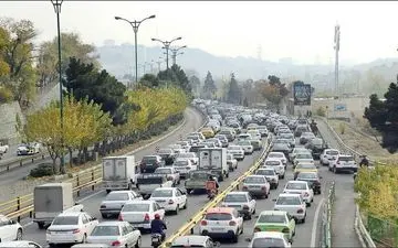 تهران درگیر ترافیک پرحجم؛ پلیس مسیرهای دارای ترافیک سنگین را اعلام کرد