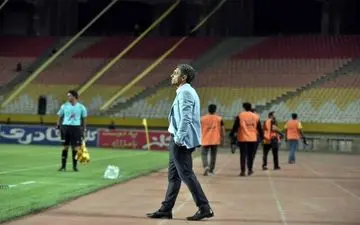 
خطیبی: گذشته را فراموش کردیم