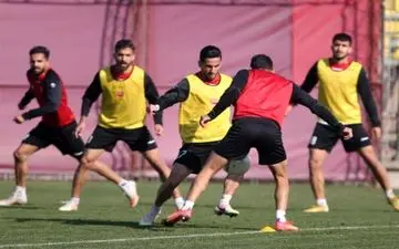 تمرین پُر فشار و 100 دقیقه ای پرسپولیس / تمرین اختصاصی دو بازیکن