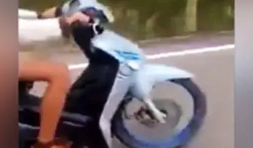 موتورسیکلت عجیبی که هر لحظه ممکن است واژگون شود! + فیلم